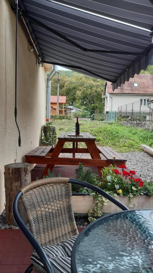 Bike Apartments 2 Hodrusa Екстер'єр фото